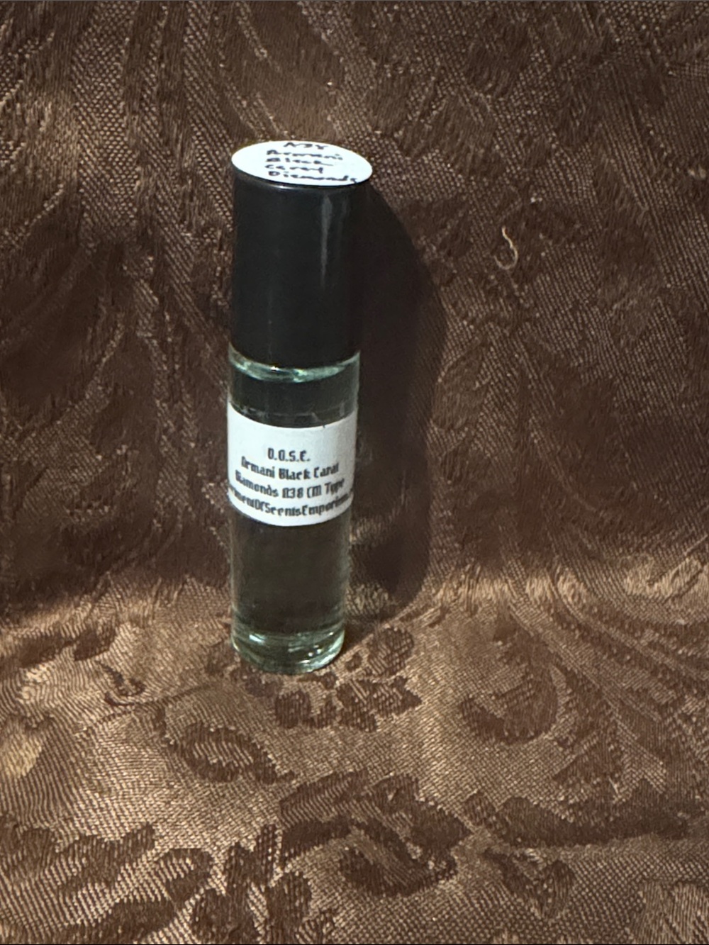 Carat Black Diamonds (M) Type 1/3 Glass Roll-on bottle